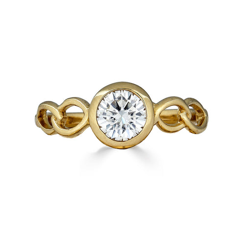 Moissanite Gold Chain Ring, 14k Gold, Enchaînted - Size 7.5