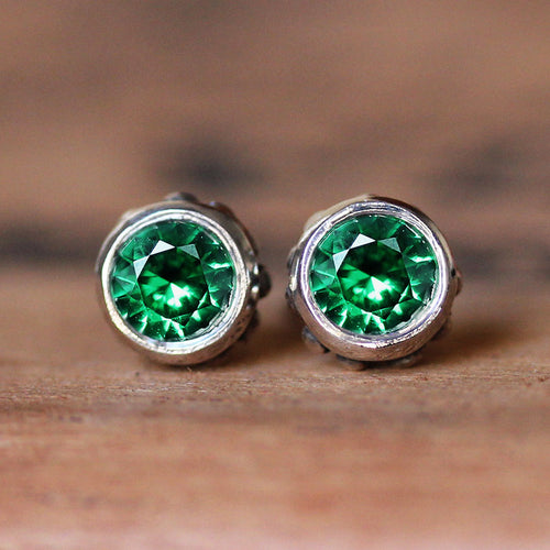 Bezel Birthstone Stud Earrings - May / Imitation Emerald