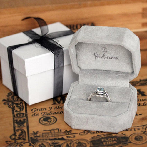 White Gold Brushed Band
