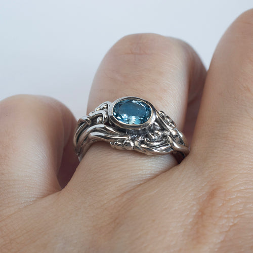 Waves Ring - Silver and Aquamarine size 8