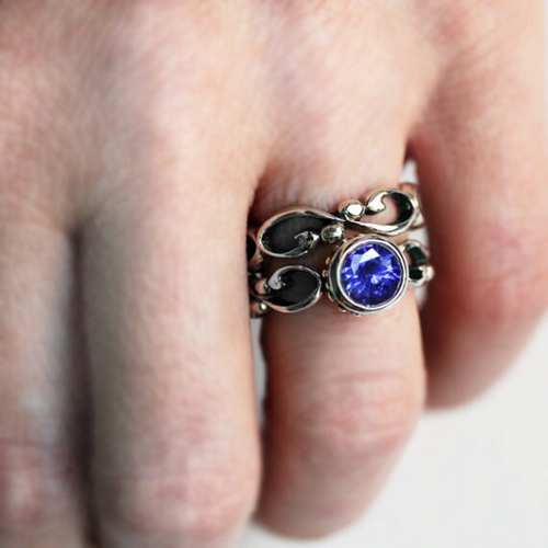 Chatham Sapphire Wrought Ring - Size 6.5