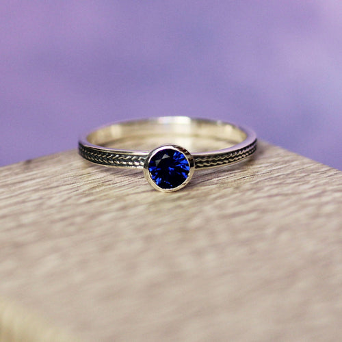Silver Birthstone Wheat Ring - Imitation Sapphire - Size 7