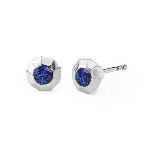 modern-sapphire-stud-earrings