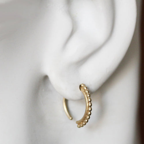 handmade-ethical-14k-Gold-Tiny-Beaded-Huggie-Hoop-Earrings-03