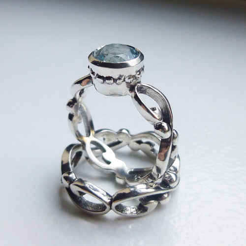 Aquamarine-infinity-Wedding-Ring-Set-3