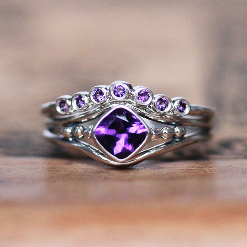 Gorgeous sterling silver ring set with amethyst from Metalicious